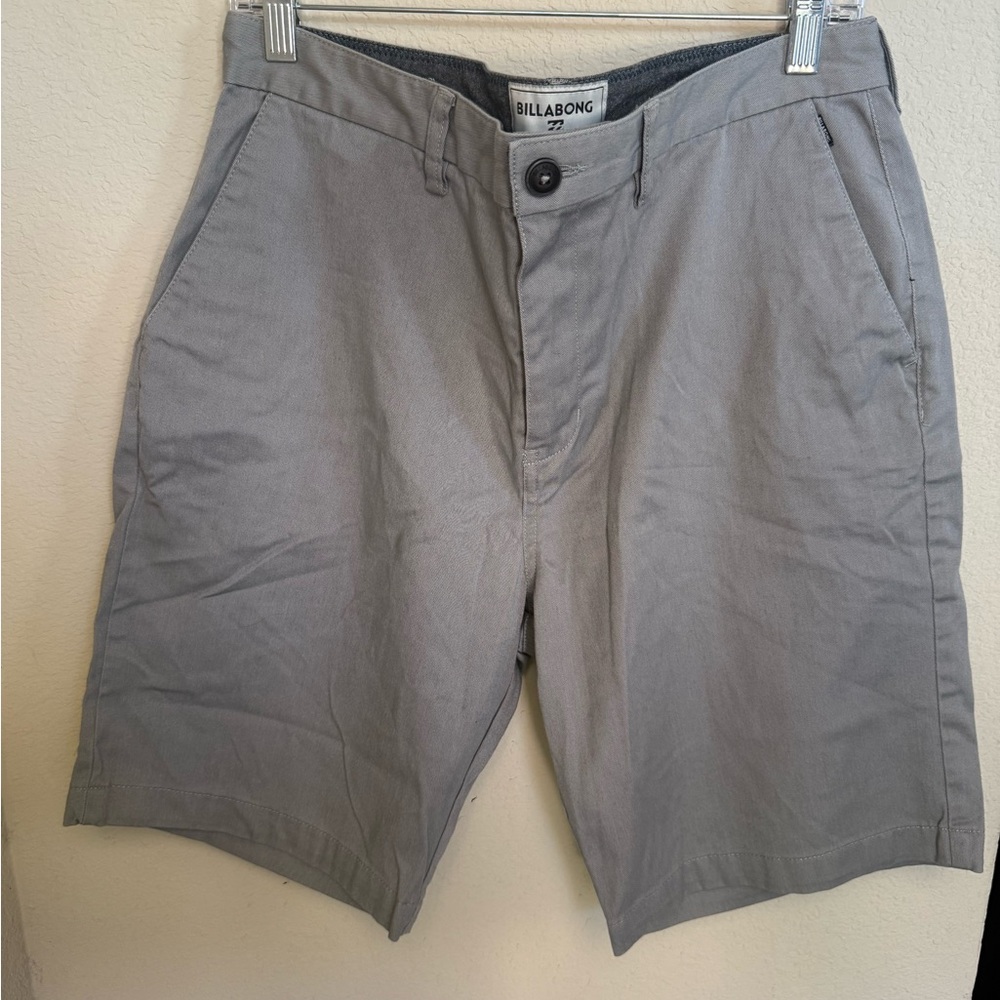 Billabong Men's Flat Front Gray Shorts